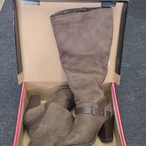 Charlotte Russe Brown Heeled Boots with Chunky Heel